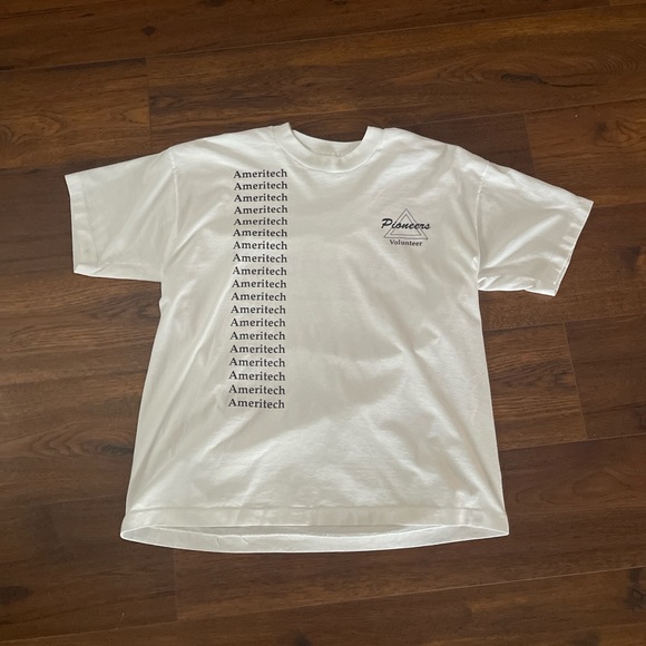 Vintage Y2K Ameritech Tee - Picture 2 of 3